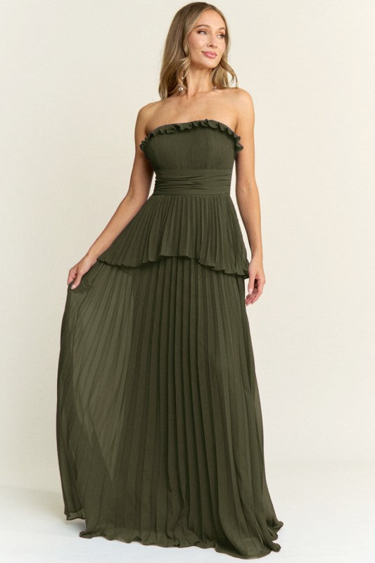 Vestido largo strapless plisado verde olivo