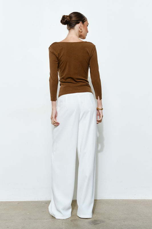 Blusa Asimétrica Fruncida – Chocolate