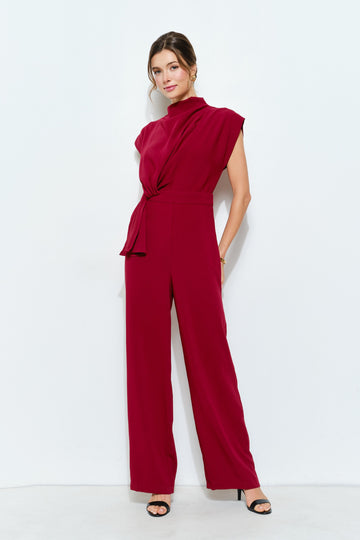 Jumpsuit Elegante Vino Tinto con Nudo Frontal