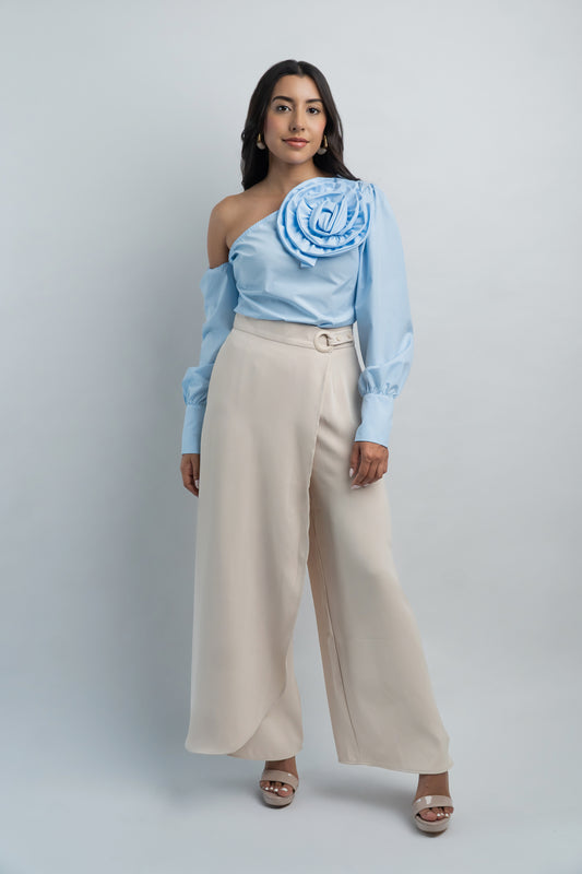 Pantalon Beige con Faldon Asimetrico