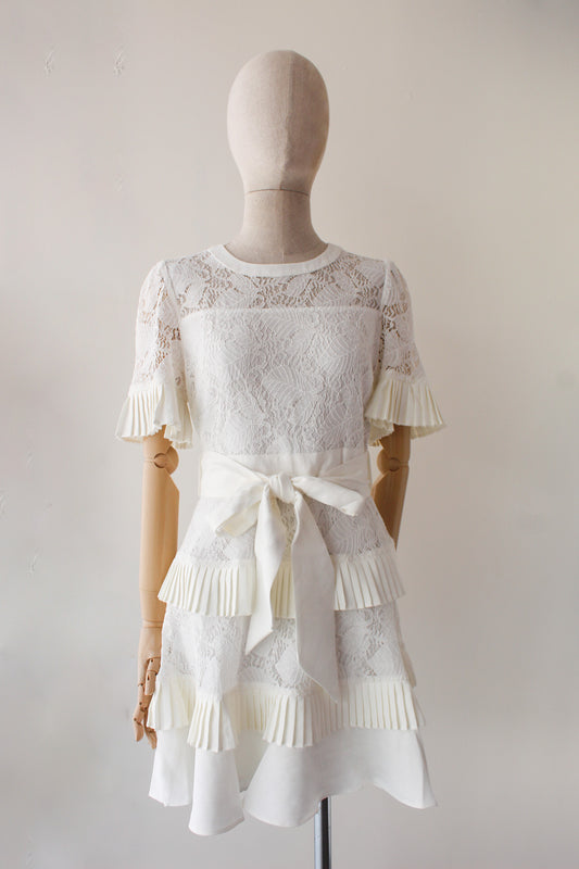 Vestido Blanco Con Jareta y Tablones